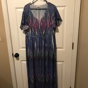 Plus size dress